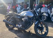 Moto Guzzi V7 Stone  image